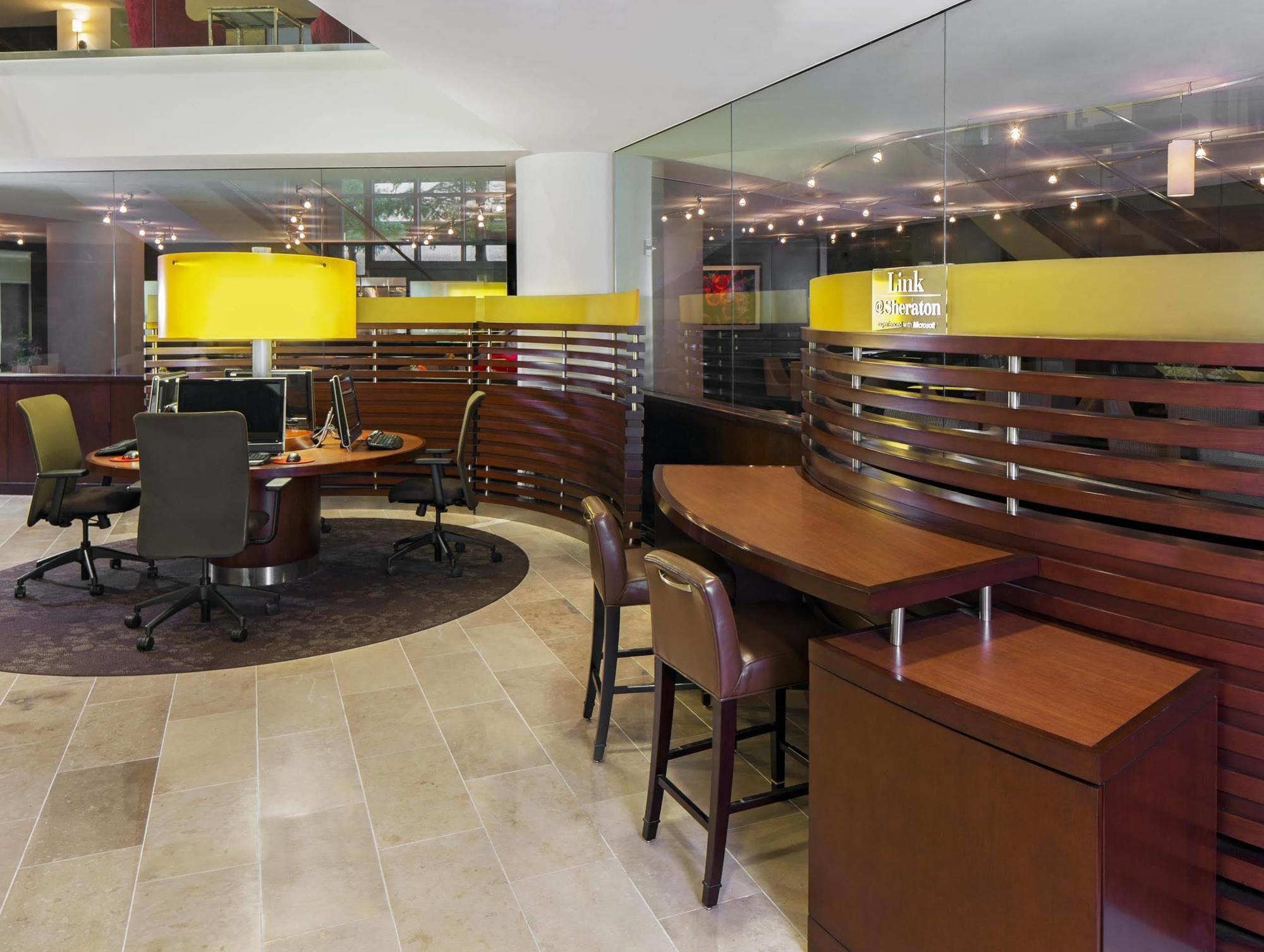Sheraton Hotel Metairie New Orleans Екстериор снимка